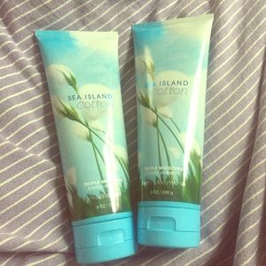 2 bath&body works sea island cotton body creams
